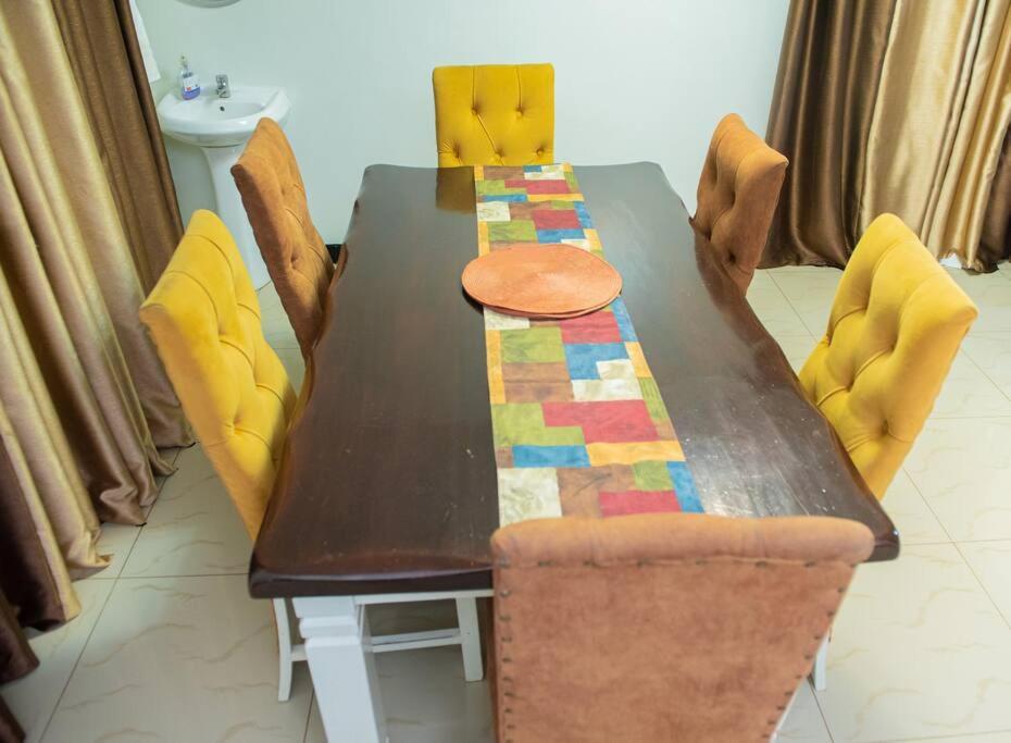 Forget Your Worries In This Serene 5 Bedroom Villa In Ngong Nairobi Luaran gambar